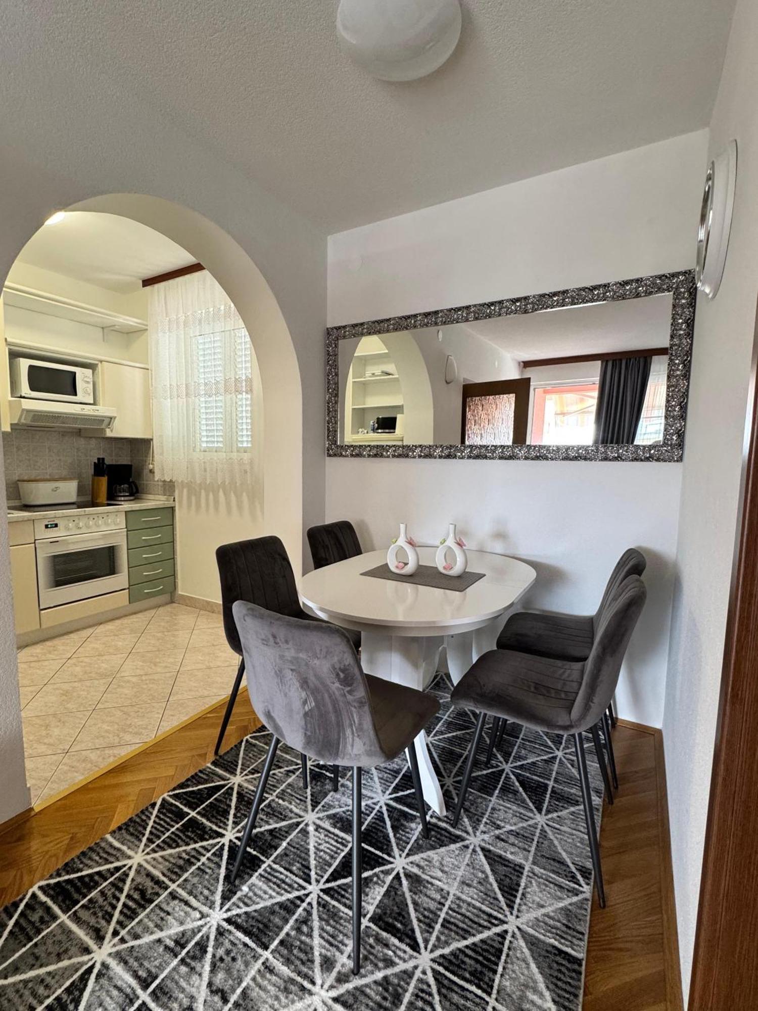 Senada Apartments Selce Εξωτερικό φωτογραφία